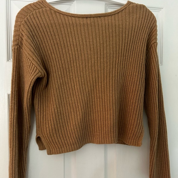 Wild Fable Light Brown V-Neck Sweater - Picture 3 of 3